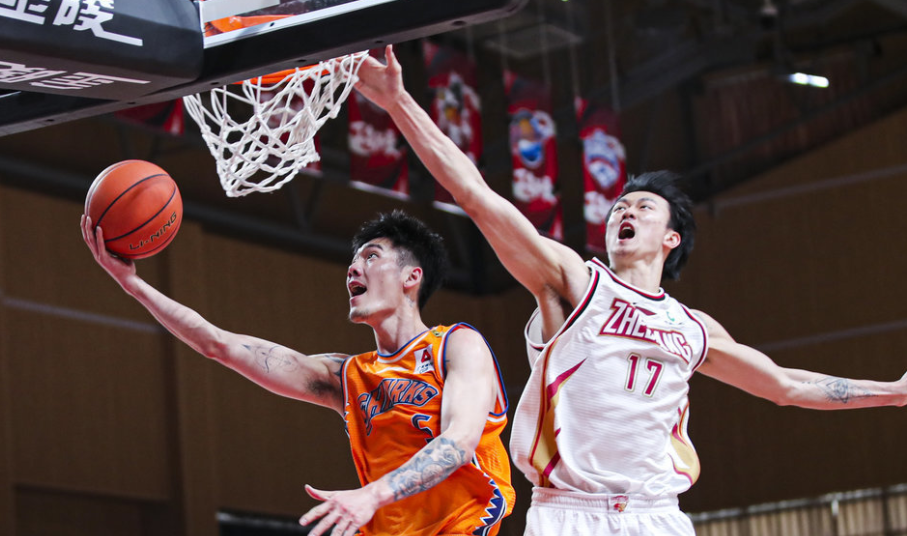 CLG轻取DRX,Knight打出惊人五杀焦点之战小组赛,技惊四座 CLG轻取DRX,Knight打出惊人五杀焦点之战小组赛,技惊四座