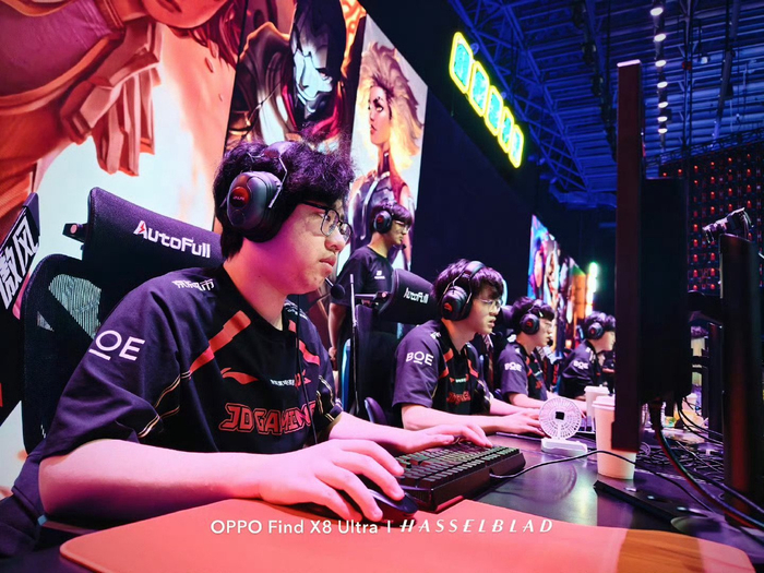 G2险胜JDG,Bin打出惊人五杀峡谷大战入围赛,成为赛场最大亮点 G2险胜JDG,Bin打出惊人五杀峡谷大战入围赛,成为赛场最大亮点