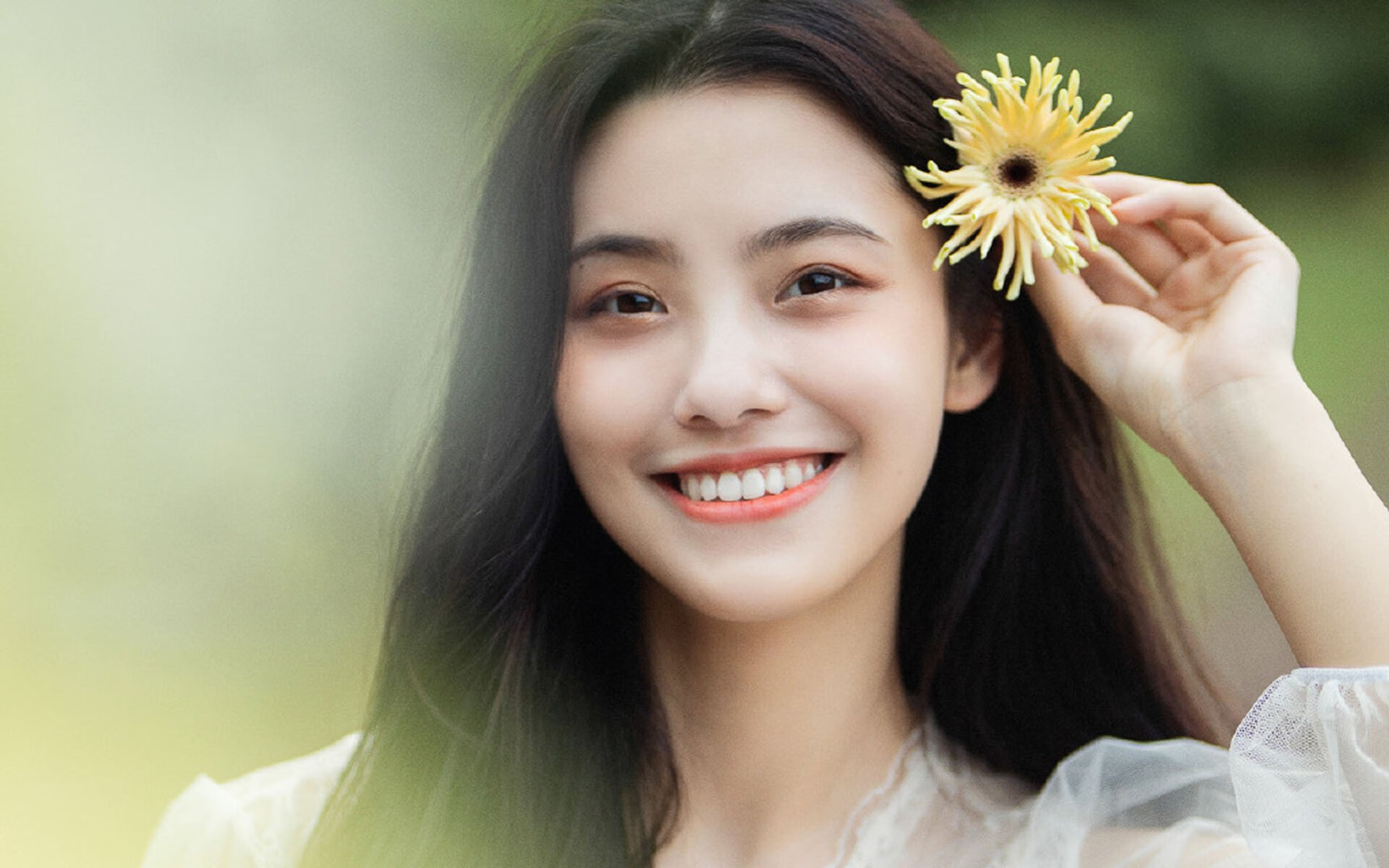 猛龙铁锁困雄鹿,利拉德47分破局记